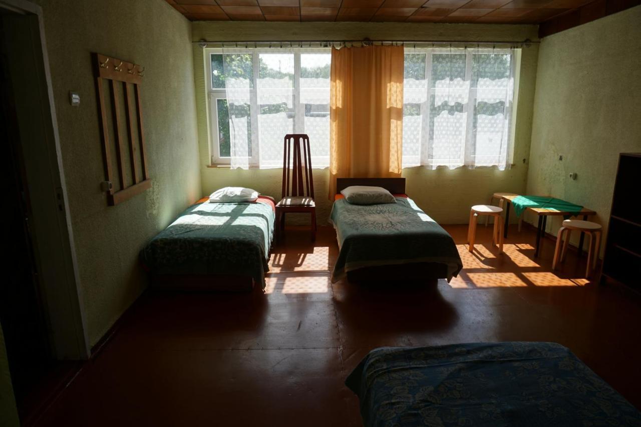 Pilskalnu Hostelis Кулдига Экстерьер фото