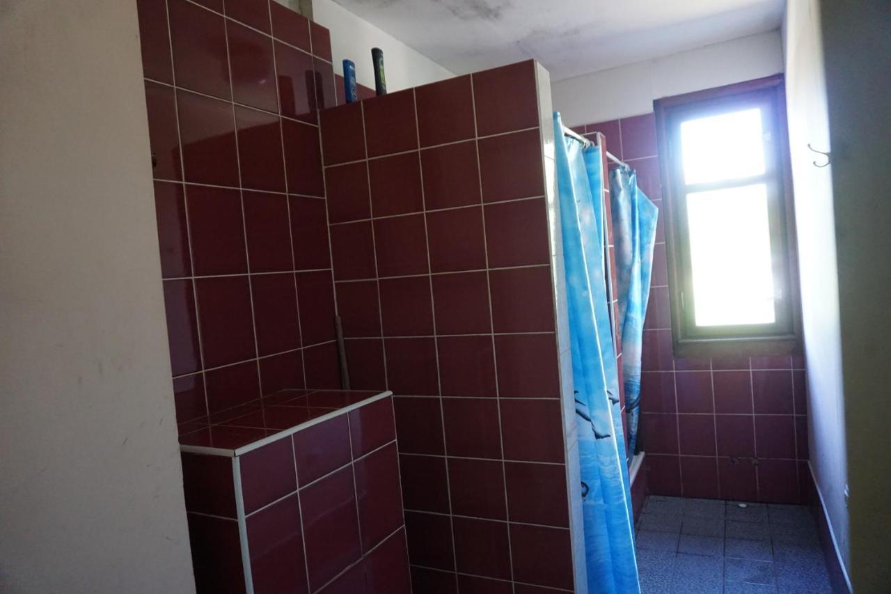 Pilskalnu Hostelis Кулдига Экстерьер фото